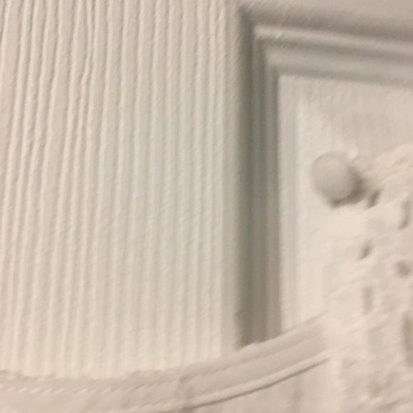 J.O.A. White Eyelet Romper Size Small - Picture 8 of 15